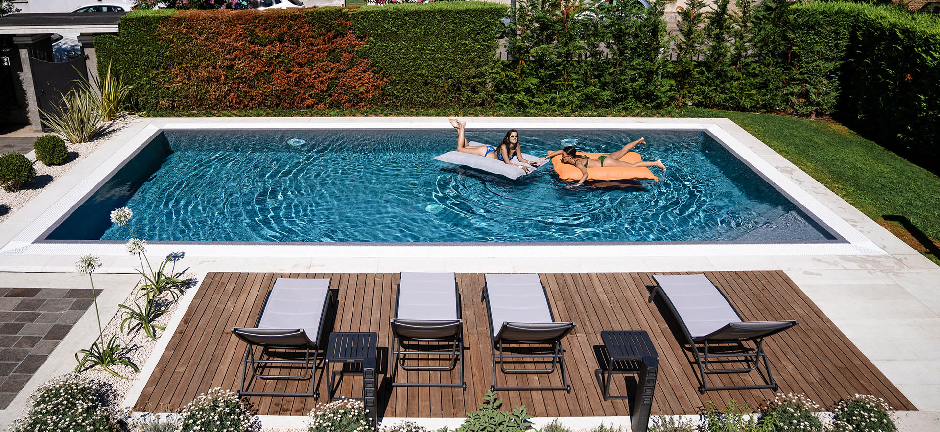 Piscine Lombardia, affidati a Baires Piscine