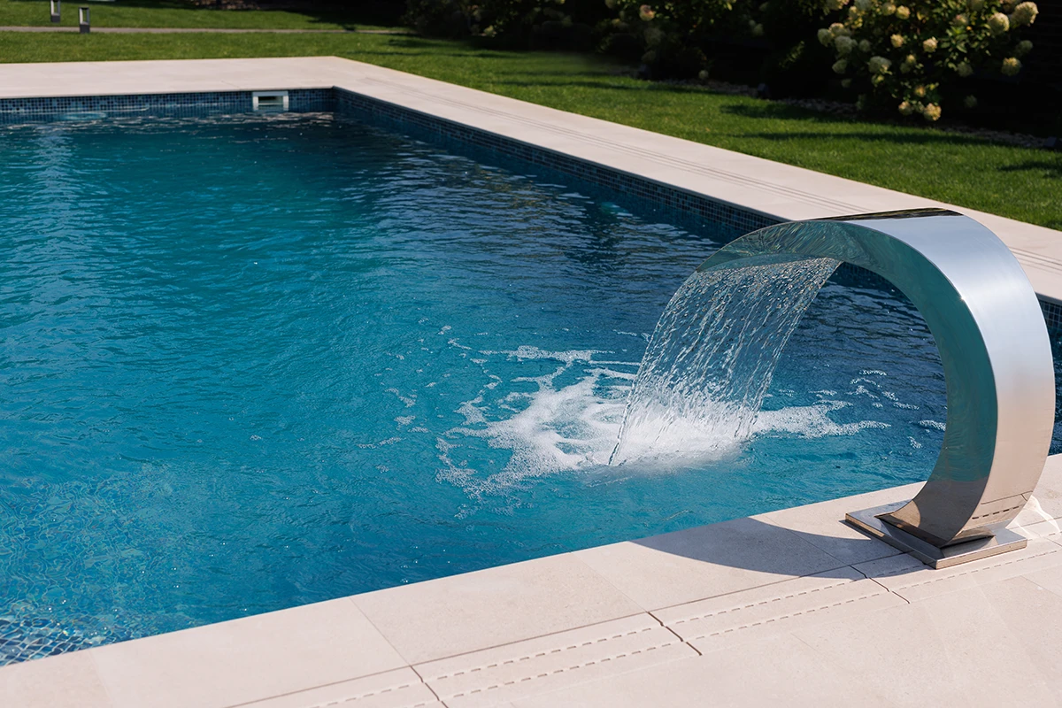 Piscina e caldo - Baires Piscine