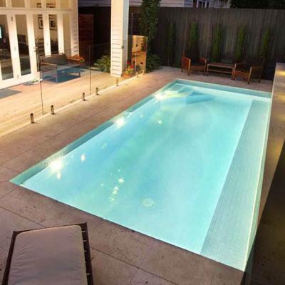 Piscine interrate moderne: come realizzarle nella tua casa