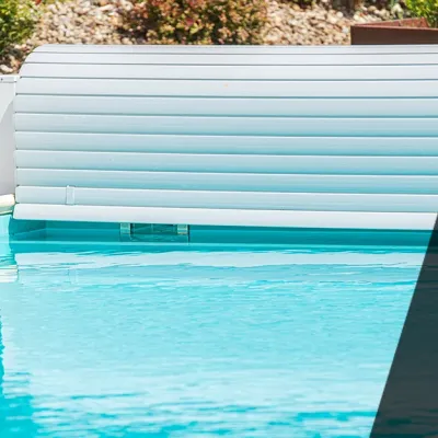 Svernante per piscina: cos’è e perché è importante