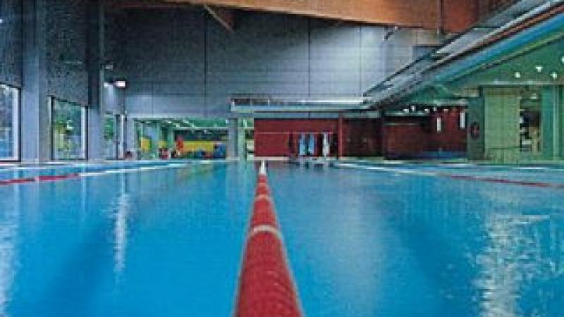 Piscina Esterne e Interne a Sfioro: Centro Sportivo Millennium - Dettaglio Piscina