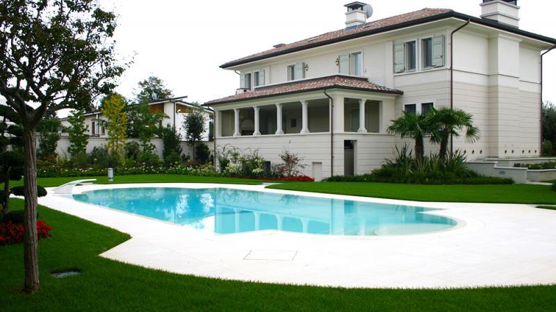 Piscina esterna a sfioro: Santa Monica