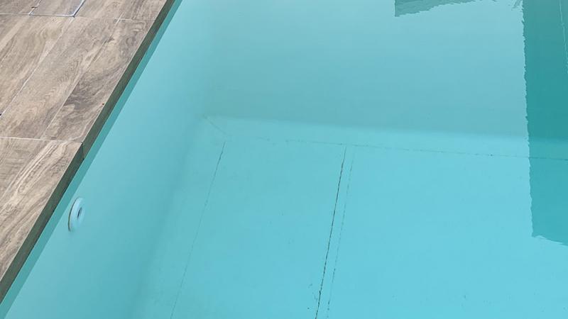 Piscina a Sfioro: Grey Woods - Baires Piscine Brescia Bergamo Milano