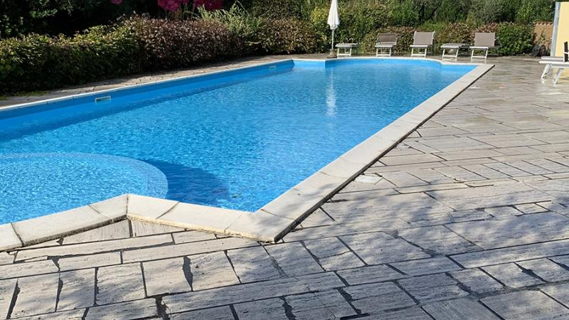 Piscina a Skimmer: Garden Jewel