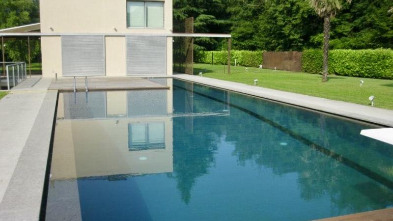 Piscina a skimmer: High Sky