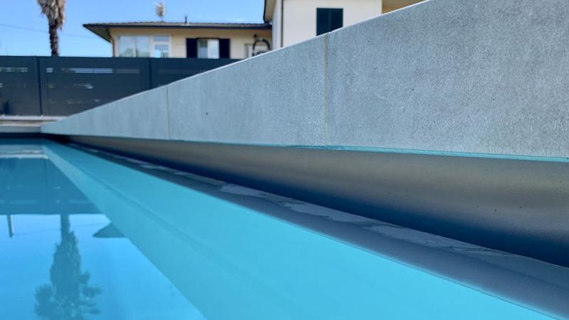 Piscina a sfioro nascosto: Urban Escape - Piscina a sfioro