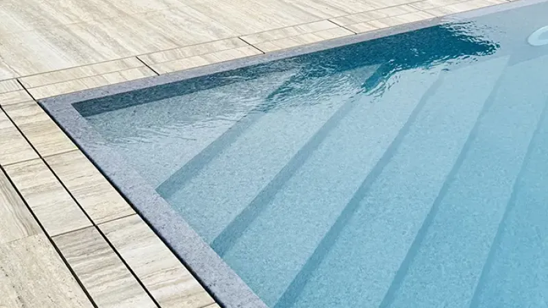 Green Horizon: Piscina a sfioro panoramica