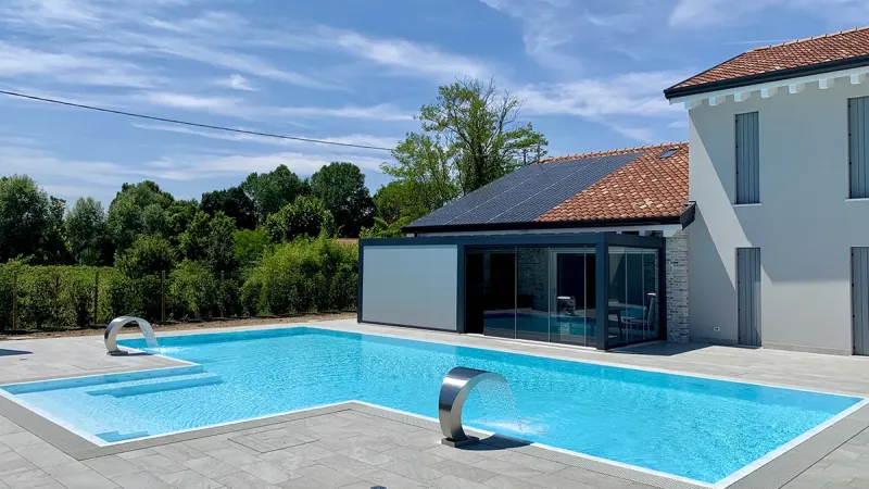 Piscina a sfioro: Luxe Heaven